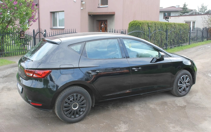 Seat Leon cena 32990 przebieg: 93500, rok produkcji 2013 z Orzesze małe 137